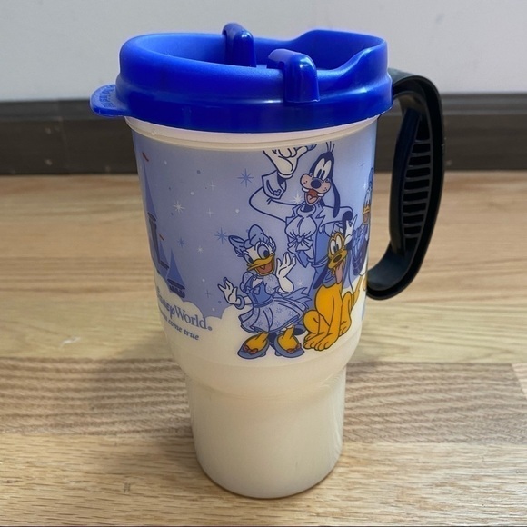 Walt Disney World Souvenir Cup Hot Cold Beverage Pluto Daisy Goofy Blue - Picture 2 of 7